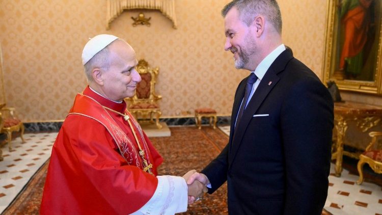 Papa recebe os presidentes da Eslováquia e da Mongólia no Vaticano