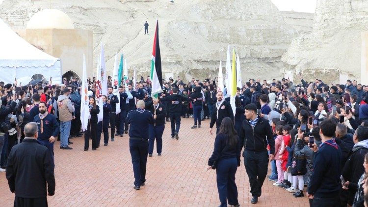 Oração pela paz às margens do rio Jordão