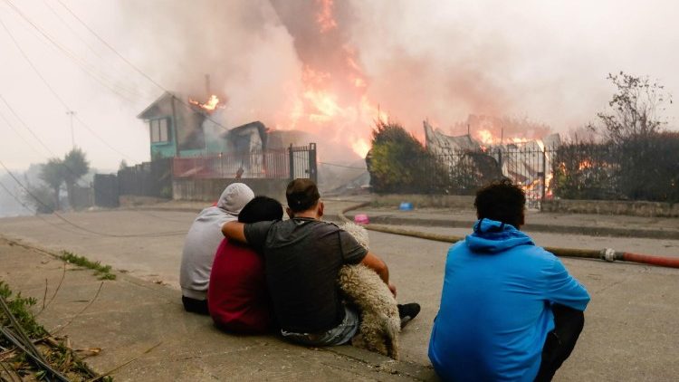 A tragédia provocada por incêndios florestais no Chile