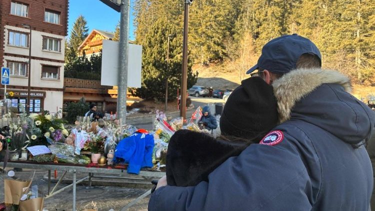 Pesar do Papa pelas vítimas de incêndio na Suíça