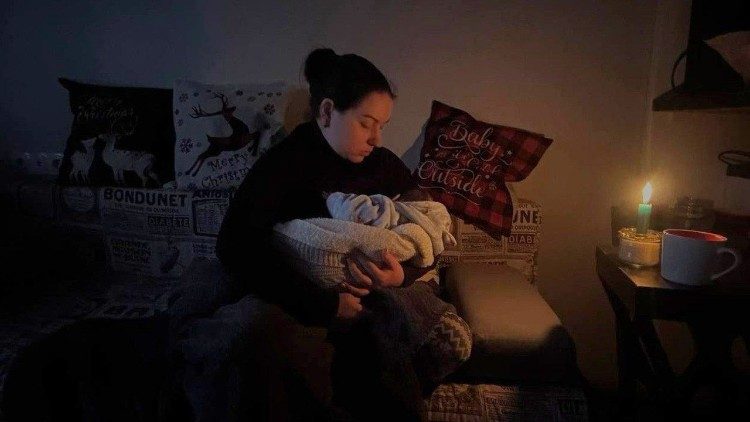 Cardeal Krajewski: não ficar indiferente ao sofrimento do povo ucraniano