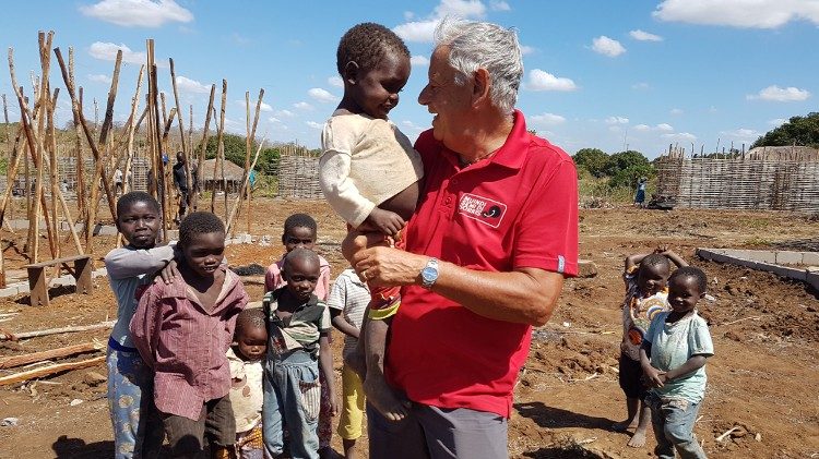 Moçambique, na Escola de Kirikou: “um espaço de acolhida para os mais frágeis”