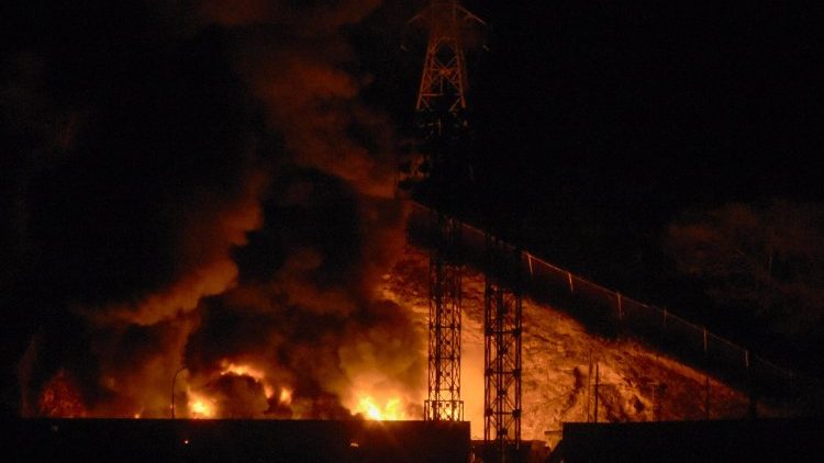 EUA lançam ataque contra Venezuela