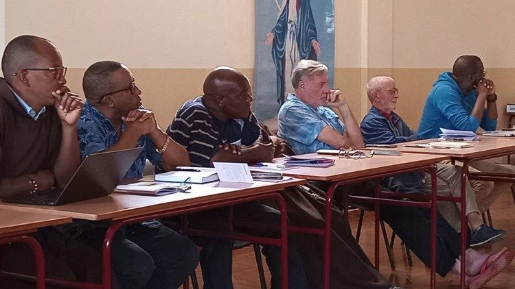 Cabo Verde. Custódia dos Irmãos Capuchinhos reunida em formação permanente