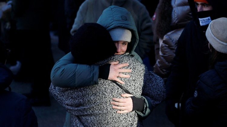 Oração e proximidade do Papa às vítimas de incêndio na Suíça