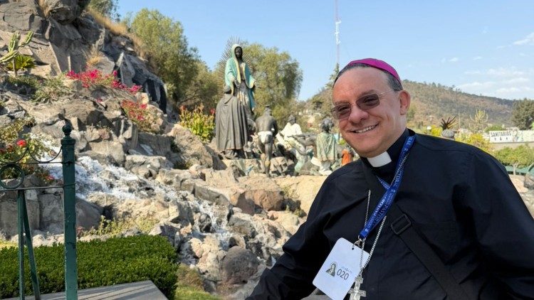 Arcebispo de Santa Maria, dom Brustolin, participa de Congresso no México