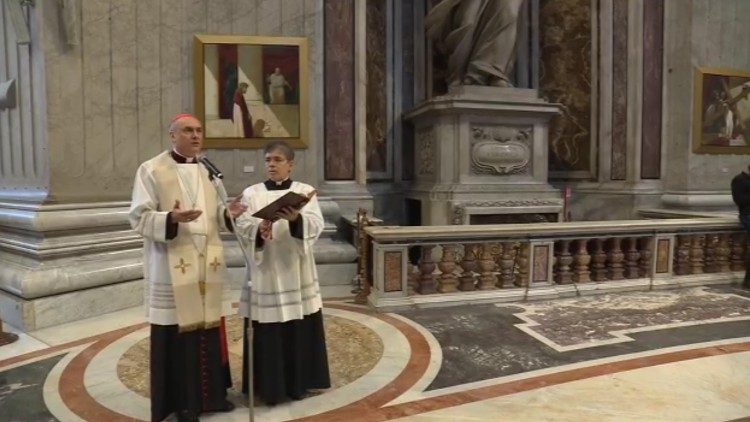 Uma nova Via-Sacra na Basílica de São Pedro pelo IV Centenário da dedicação