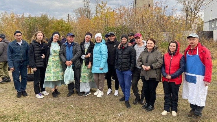 Sibéria: cristãos de diferentes confissões unidos a serviço dos desabrigados