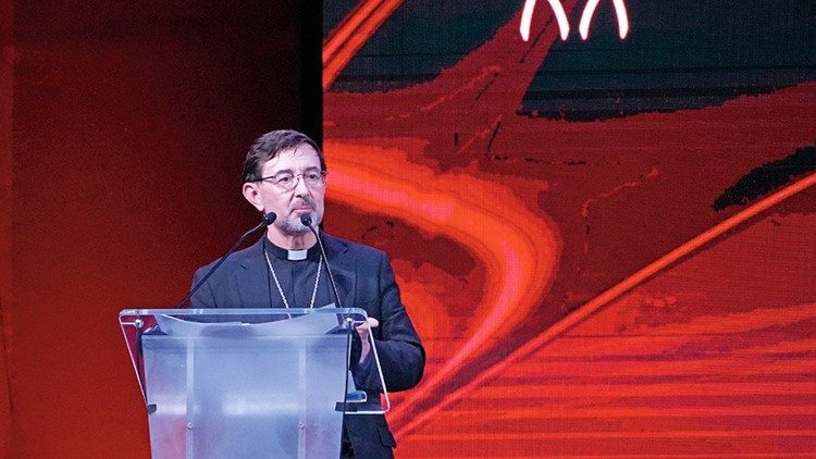 Cardeal Cobo: “precisamos de novas fórmulas criativas, sem perder nossa identidade”