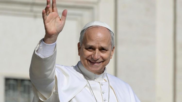 De Pavia a Lampedusa, o tour de Leão XIV pela Itália
