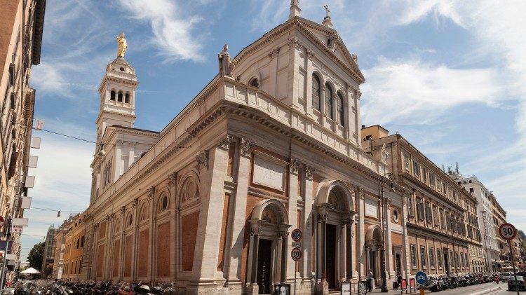 Comunidade salesiana de Castro Pretorio, em Roma, se prepara para receber o Papa Leão neste domingo