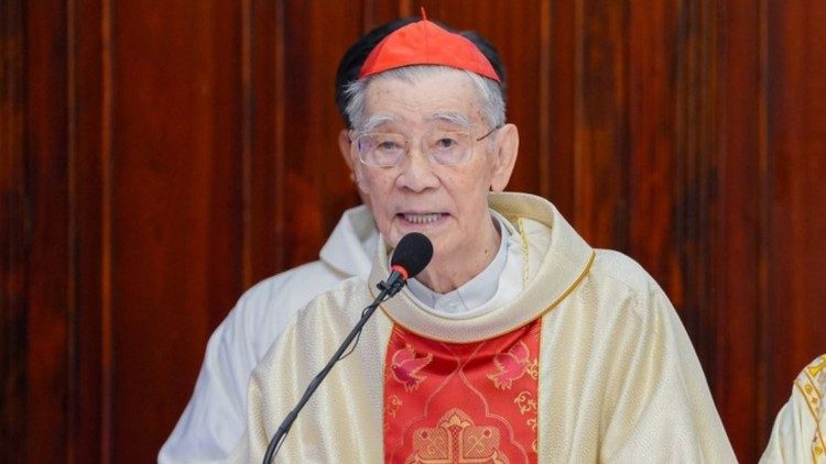 O Papa: cardeal Pham Minh Mân, promotor da unidade