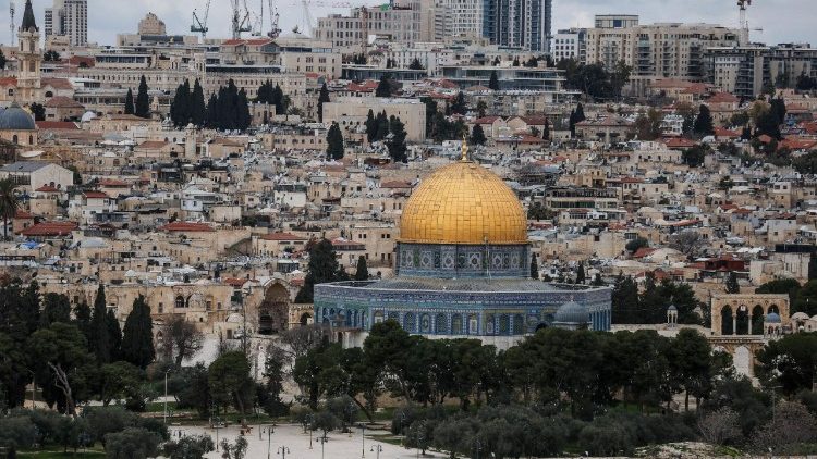 Quando o barulho da guerra abafa o som da paz