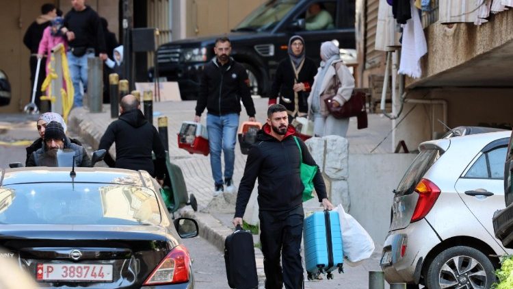 Líbano, risco humanitário. Israel ordena a evacuação de 700 mil pessoas