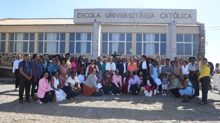 Cabo Verde – Colaboração entre EU Católica e o CFP