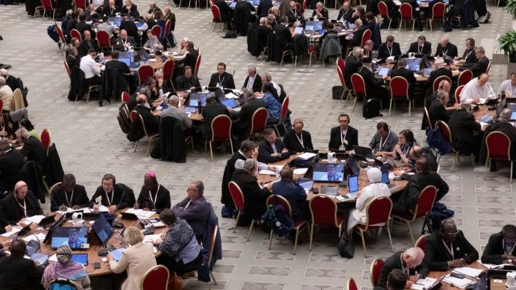 Grupos de Estudo do Sínodo: formação ao sacerdócio e missão no ambiente digital