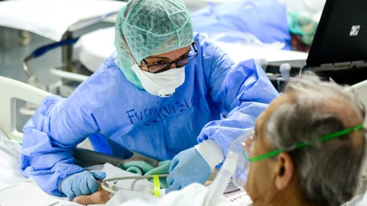 Itália recorda vítimas da Covid-19 e a misericórdia de Deus neste 18 de março