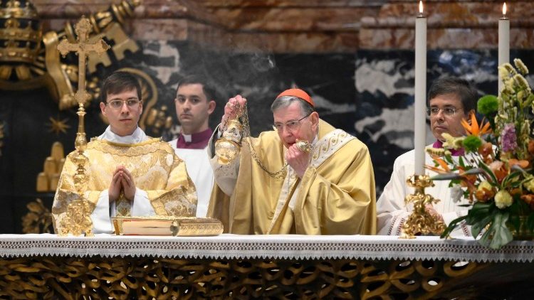 Koch: Bento XVI, um intérprete iluminado dos nossos tempos sombrios
