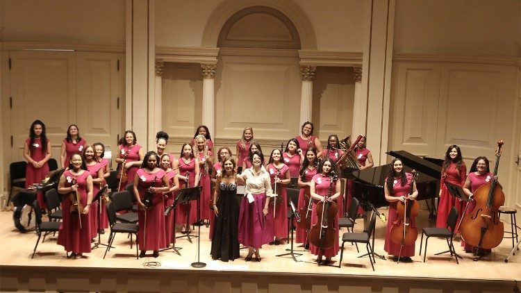 200 anos de relações entre Brasil e Santa Sé com orquestra de estudantes do Rio