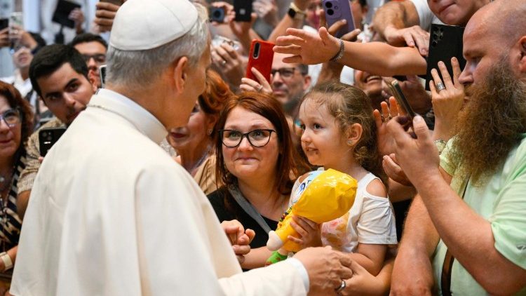 Simpósio Nacional das Famílias em Aparecida reforça a vocação que nasce no lar
