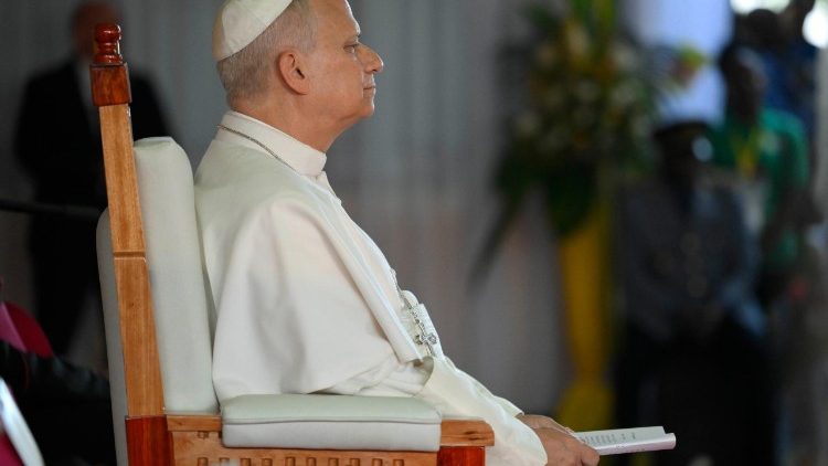 O Papa: a universidade existe para promover a formação integral da pessoa