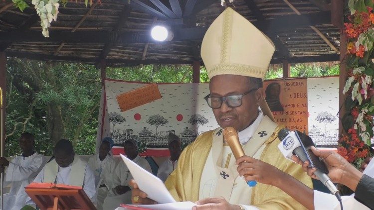 Moçambique – Bispos repudiam ataques contra cristãos no país