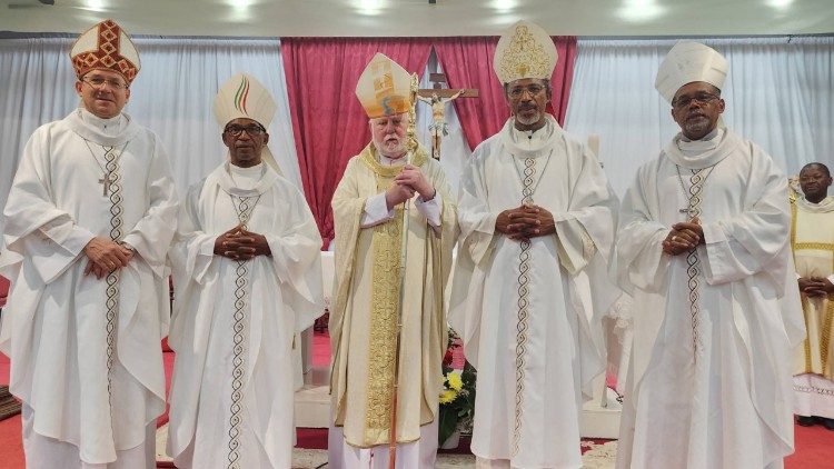 Arcebispo Gallagher em Cabo Verde: a verdadeira paz nasce da fraternidade