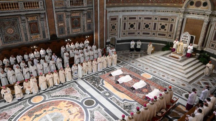 O Papa: pobres encontrem em seus pastores a maternidade que é o rosto da Igreja