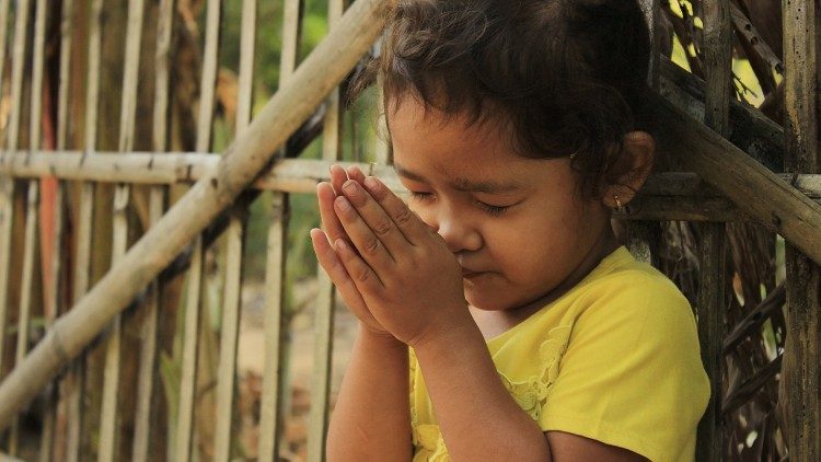 No Camboja, consagrada igreja e ordenados sacerdote e diácono salesianos