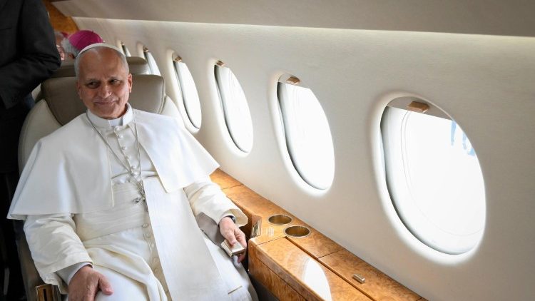 Papa Leão XIV concluiu a sua viagem à Espanha