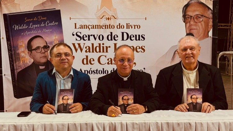 Lançado livro sobre o Servo de Deus Waldir Lopes de Castro