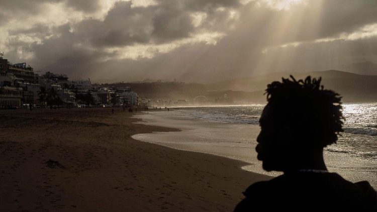 Delegado Cáritas em Tenerife e a realidade migratória: ‘Não podemos nos habiturar ao sofrimento”