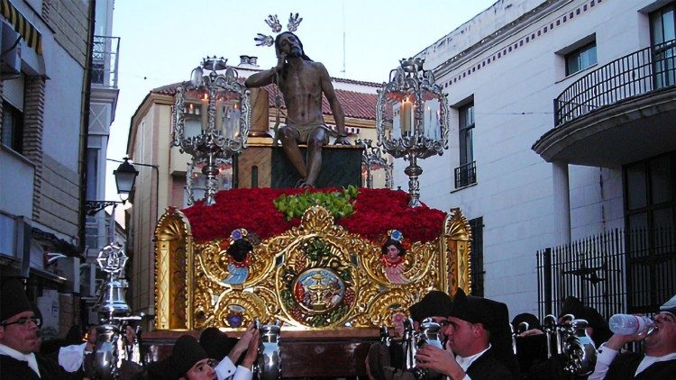 A “saeta” é um canto devocional espanhol que pertence a todos