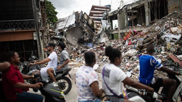 Terremoto na Colômbia: ONG alerta para risco de tráfico de menores